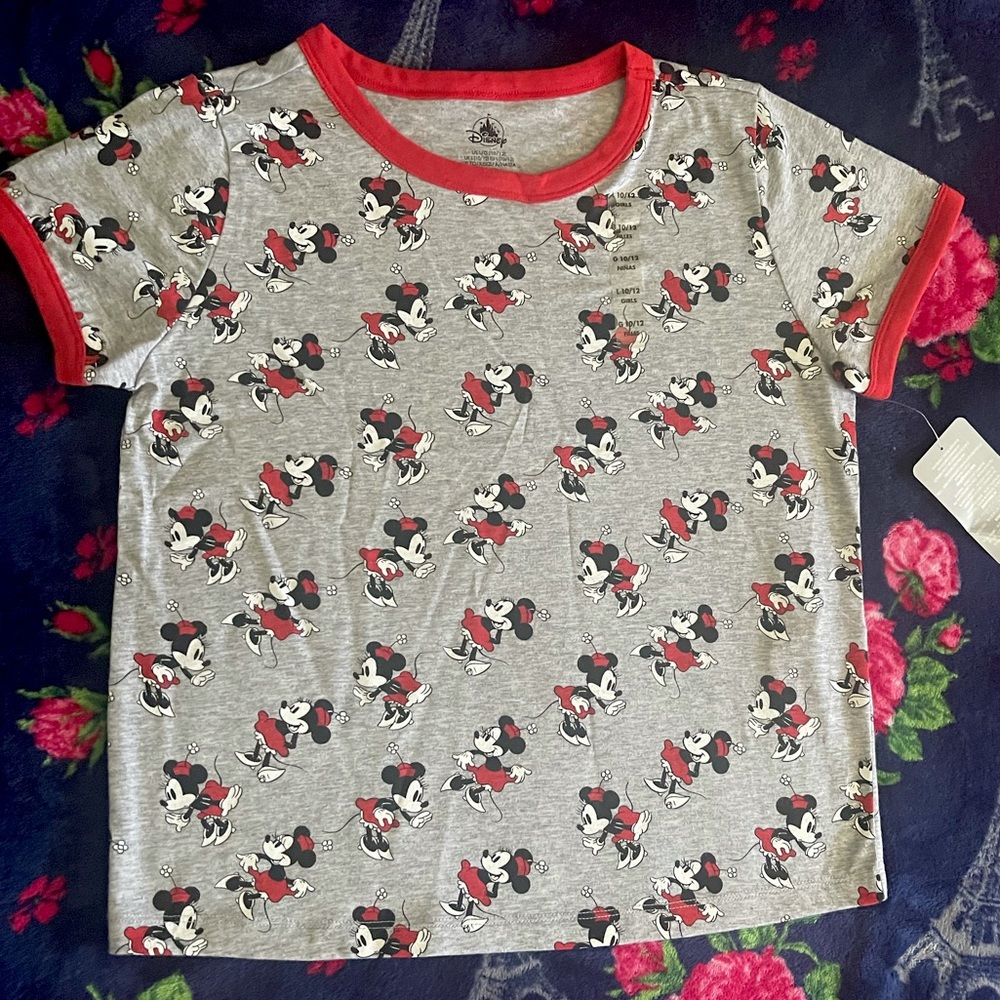 Minnie Mouse shirt